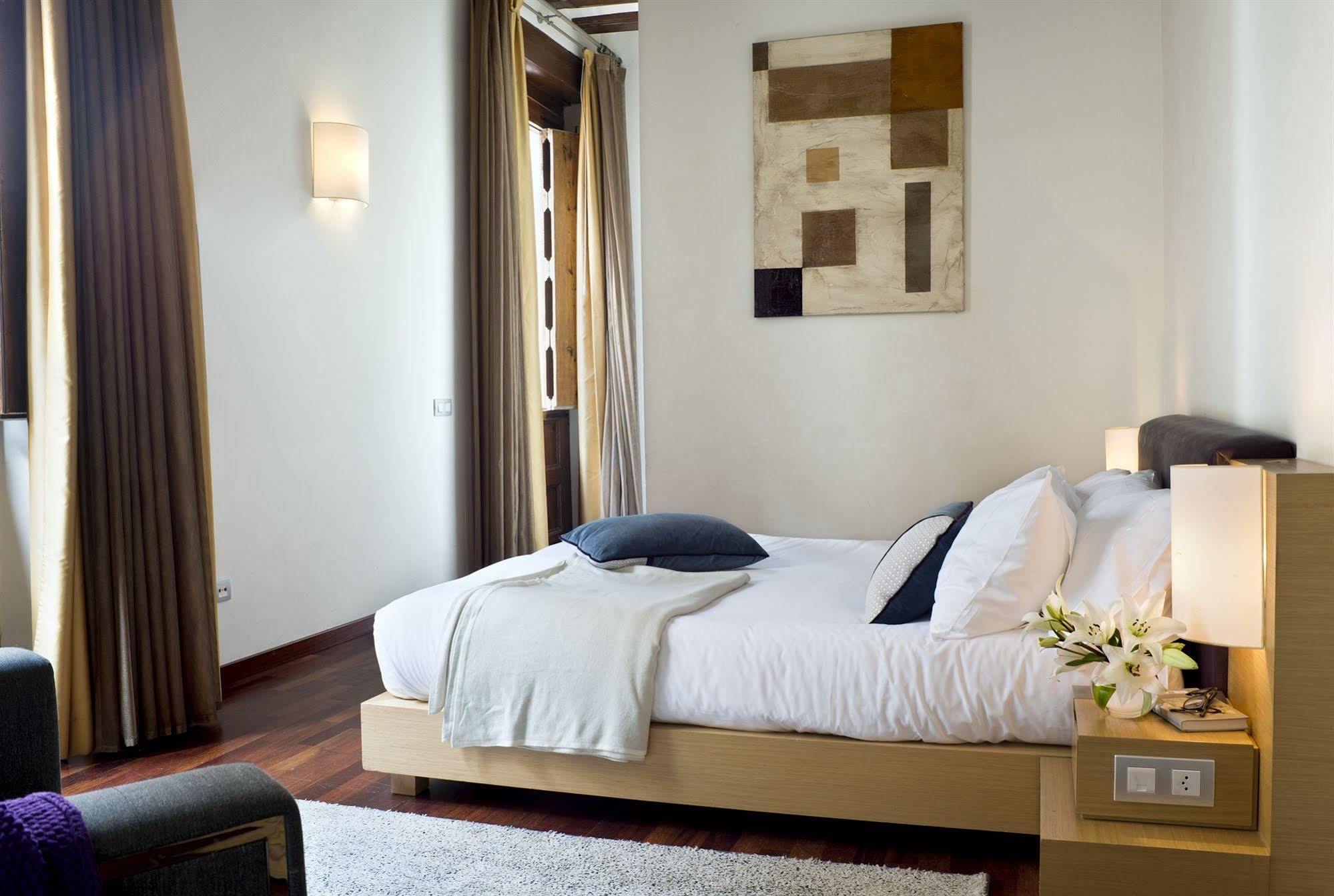 Mercer House Boria Bcn Barcelona Room photo